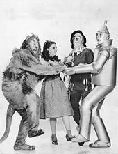 The_Wizard_of_Oz_Lahr_Garland_Bolger_Haley_1939[1]